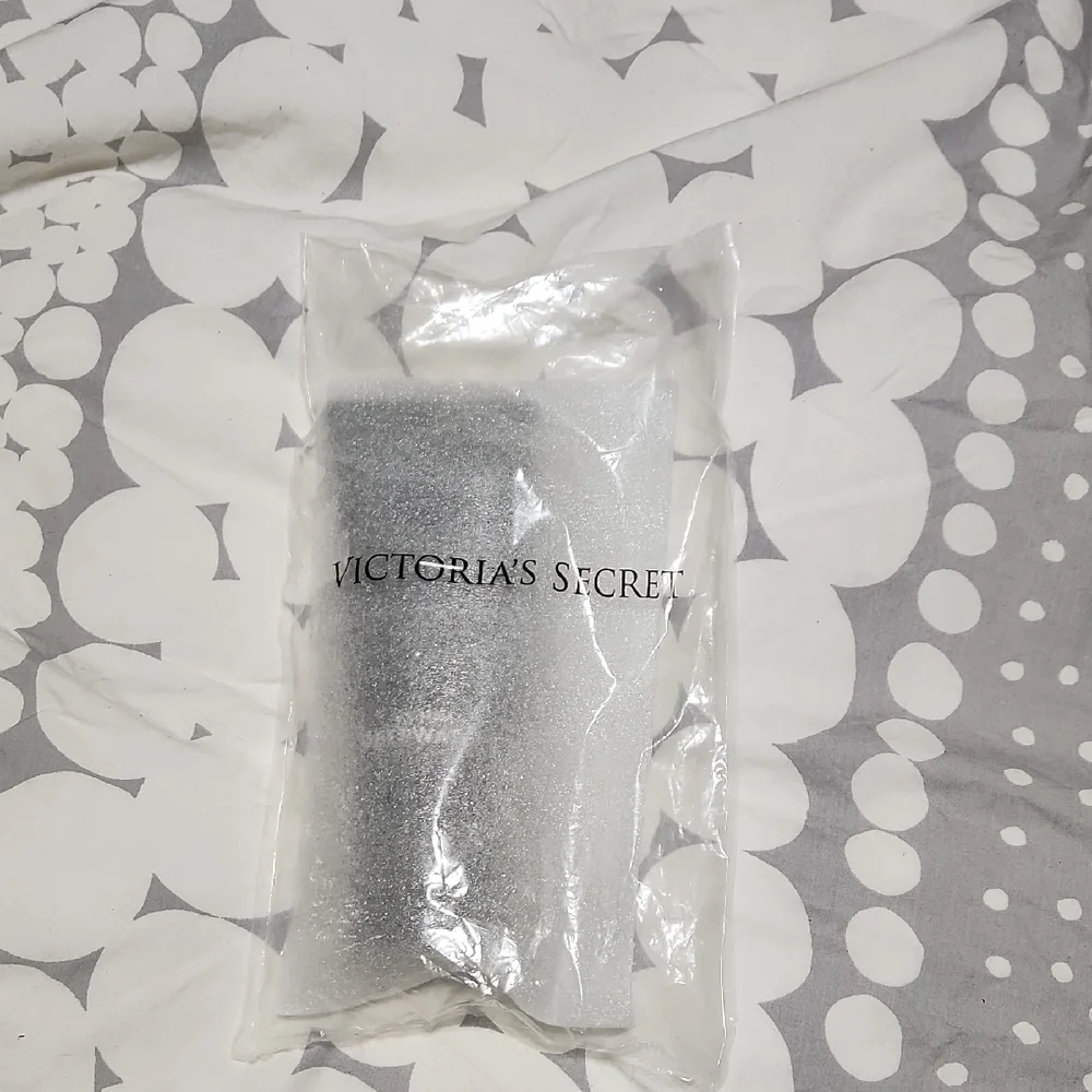 Victoria's Secret HIM Deepwater Moisturizer Luxurious Grooming